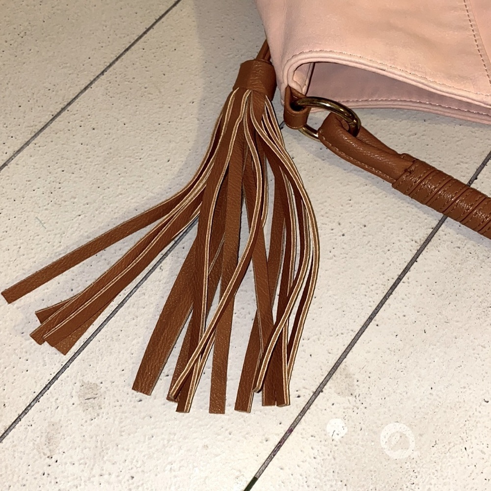Olivia + Joy peach & brown shoulder bag zip pocket - Picture 7 of 9
